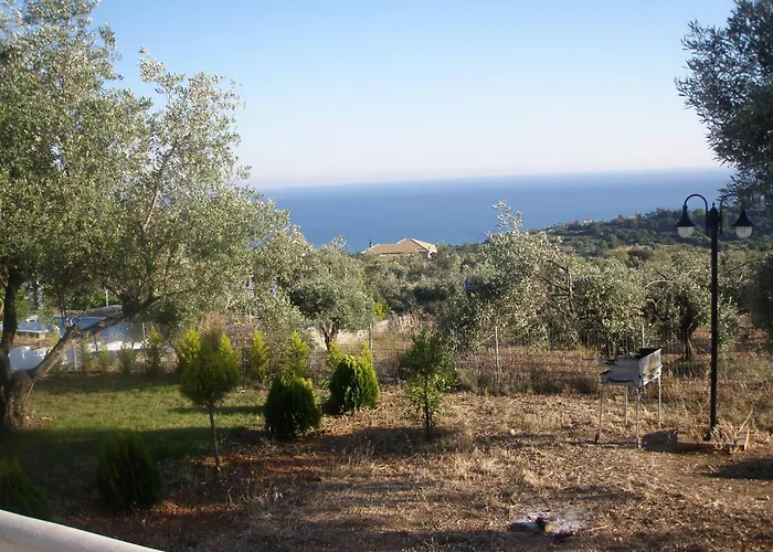 Manolia Studios